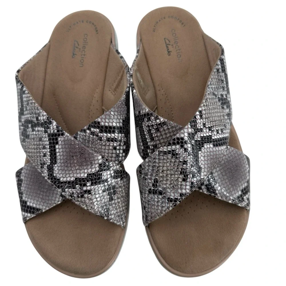 Clarks Jillian Gem Sandal in Natural Snake Women's Size‎ 7 W Slide Slip on Flats